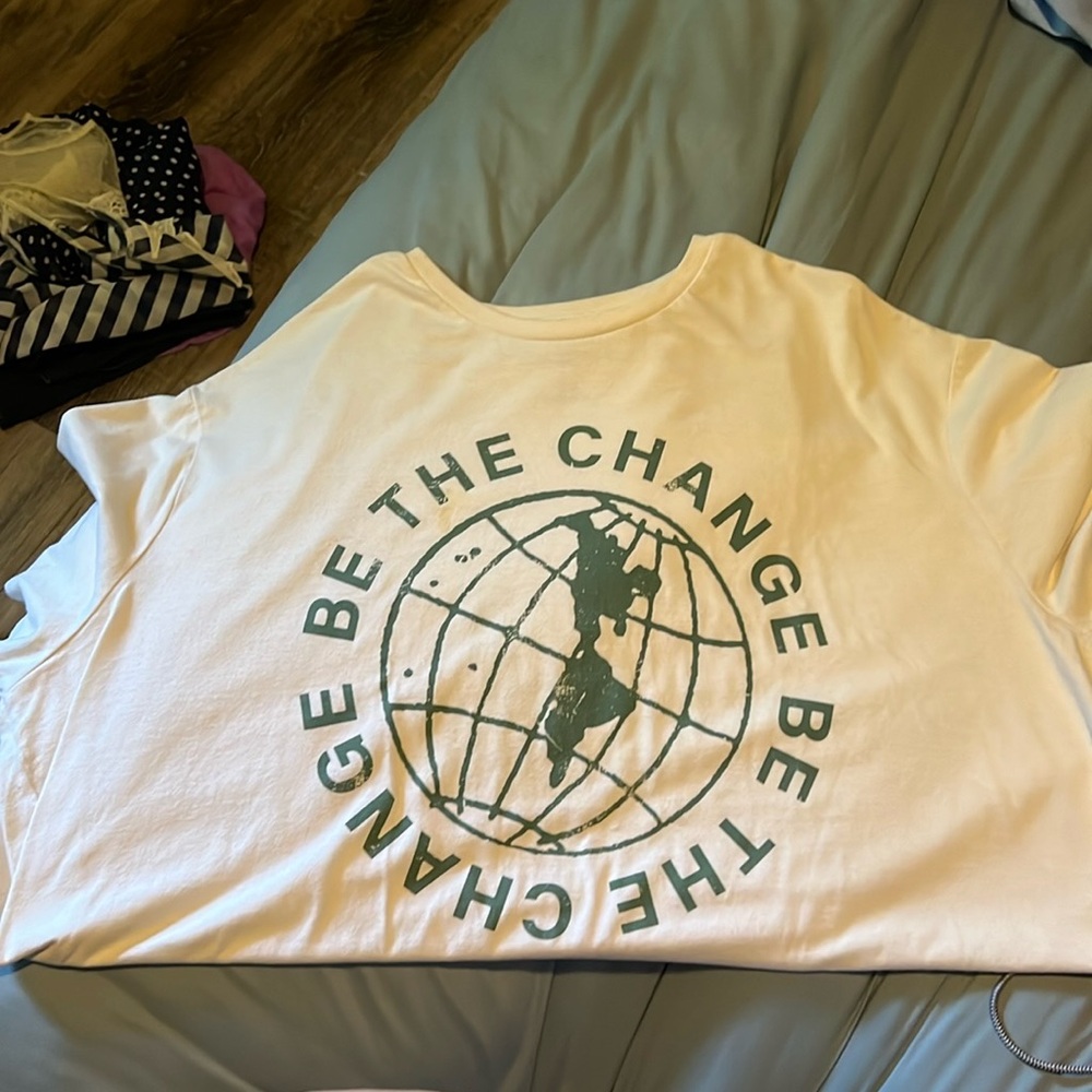 Be the Change White and Green shirt 2x